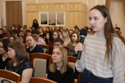 Диалог на равных