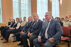 Сегодня в Оренбургском институте путей сообщения состоялось торжественное мероприятие, посвящённое Дню знаний.