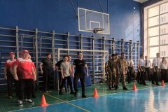 А, ну-ка, парни!