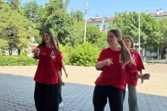 Россия – мы с тобой!