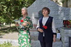 Сегодня в ОрИПС состоялось возложение цветов в память о погибших студентах в Старобельске.