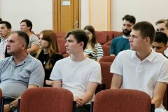 Сегодня в Оренбургском институте путей сообщения состоялось важное собрание для студентов высшего образования и родителей.