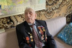 Студенты ФВО навестили ветерана Великой Отечественной войны